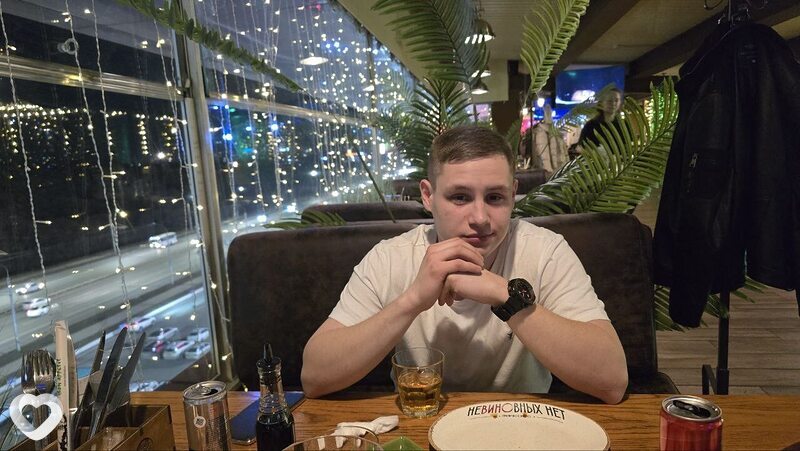 Иван, 24, Кубинке — анкета №2879199
