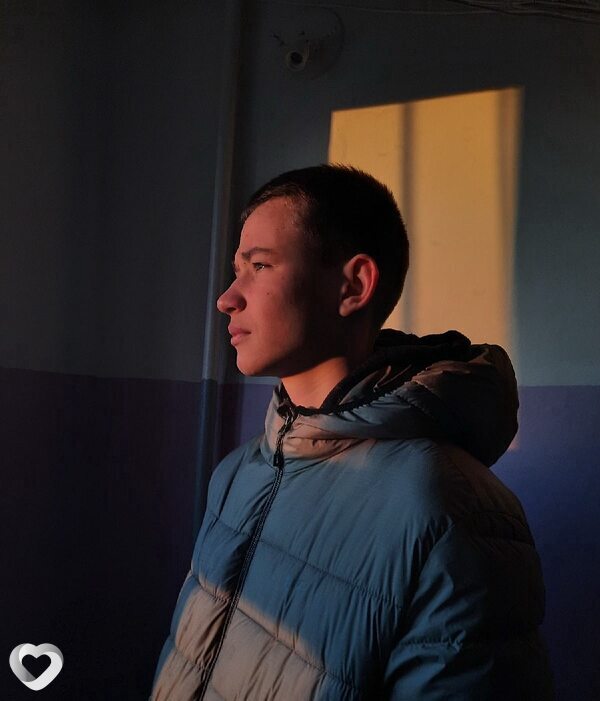 Георгий, 19, Брянске — анкета №2879285