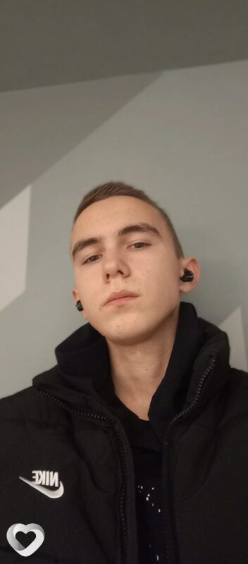 Алик, 19, Ижевске — анкета №2879589
