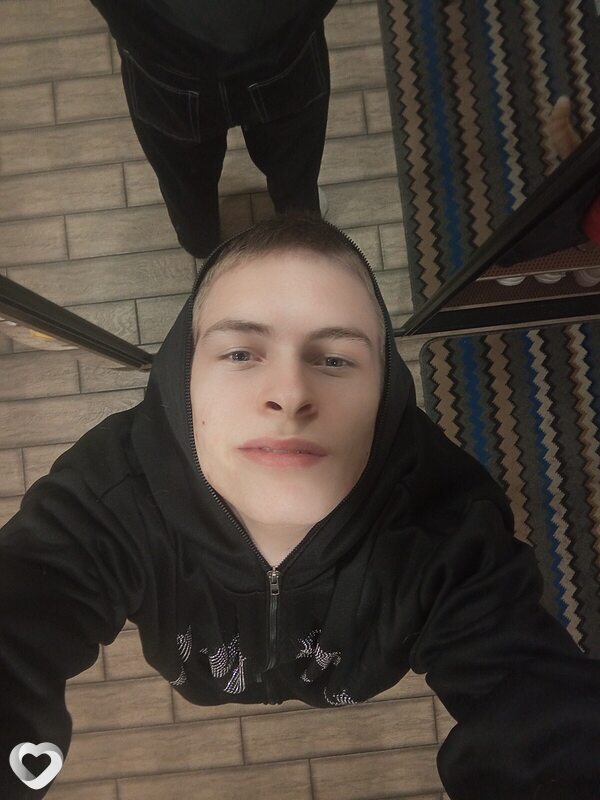 Станислав, 19, Ивацевичах — анкета №2879591