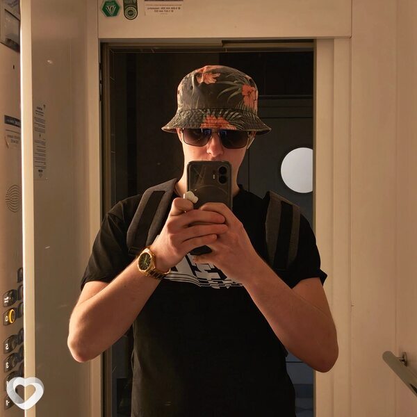 Семён, 20, Рогачев — анкета №2879344