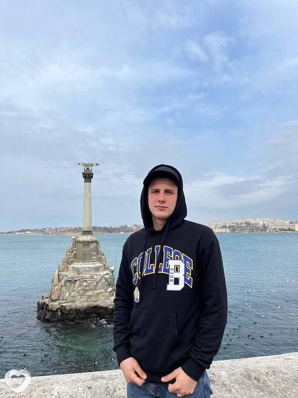 Никита, 22, Севастополе — анкета №2879554