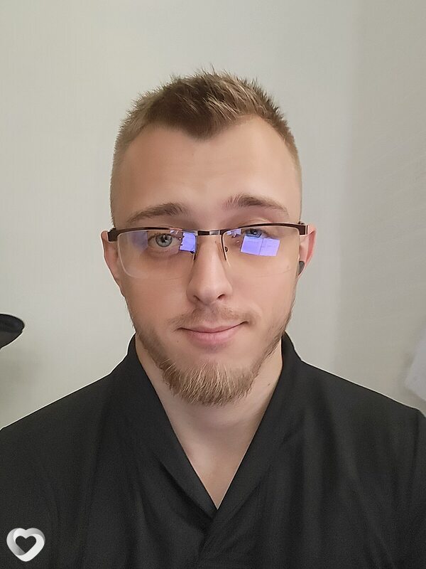 Дима, 27, Чугуеве — анкета №2879819