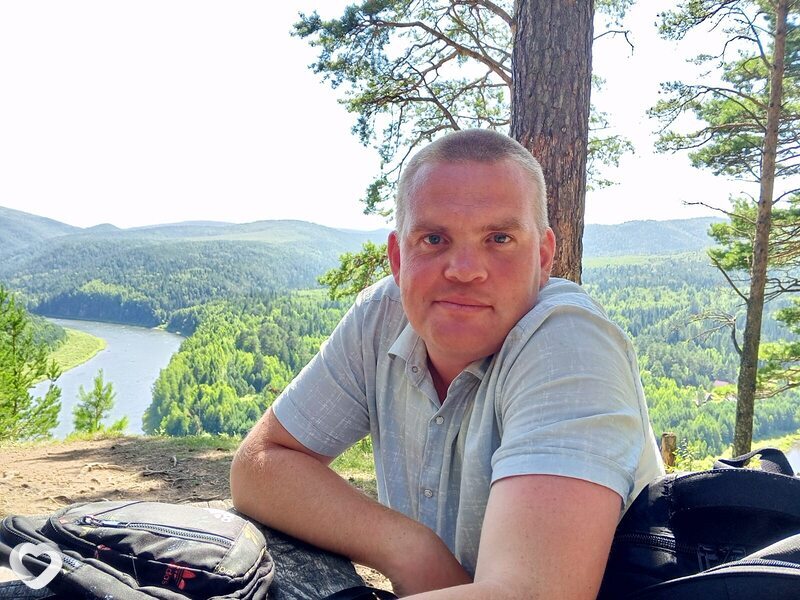 Михаил, 35, Знаменске — анкета №2879767