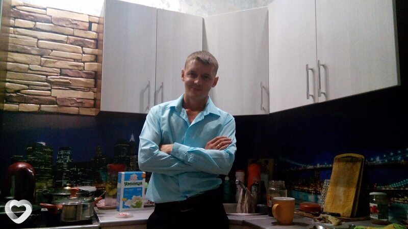 Сергей, 40, Карпинске — анкета №2880302