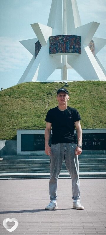 Денис, 22, Ульяновске — анкета №2880784