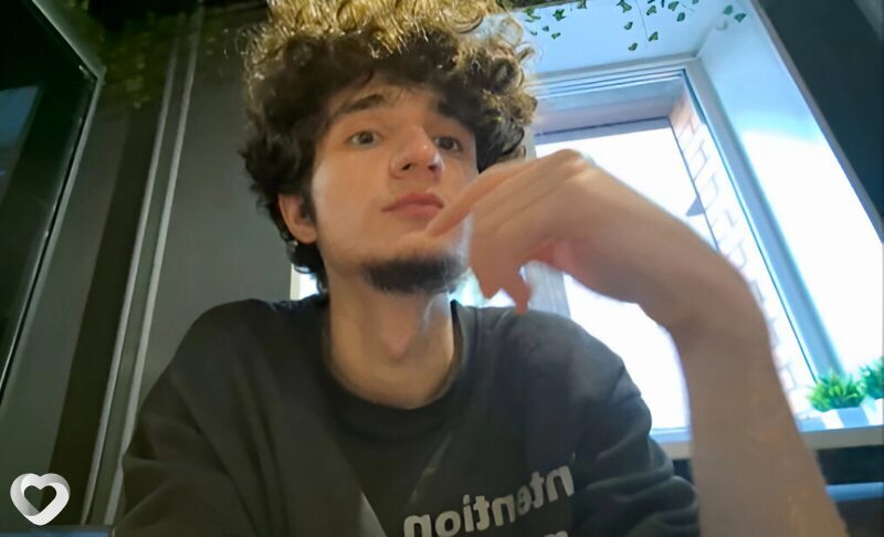 Максим, 26, Красноярске — анкета №2880646
