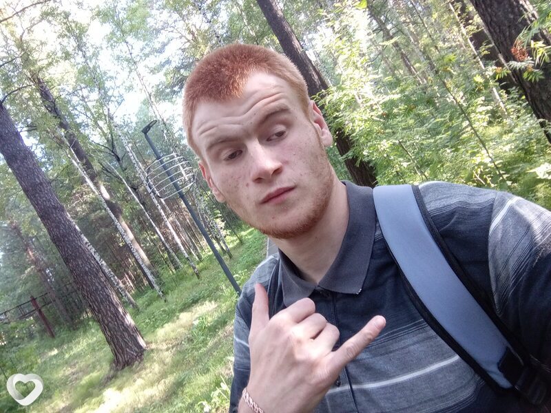 Павел, 21, Лесосибирске — анкета №2880803
