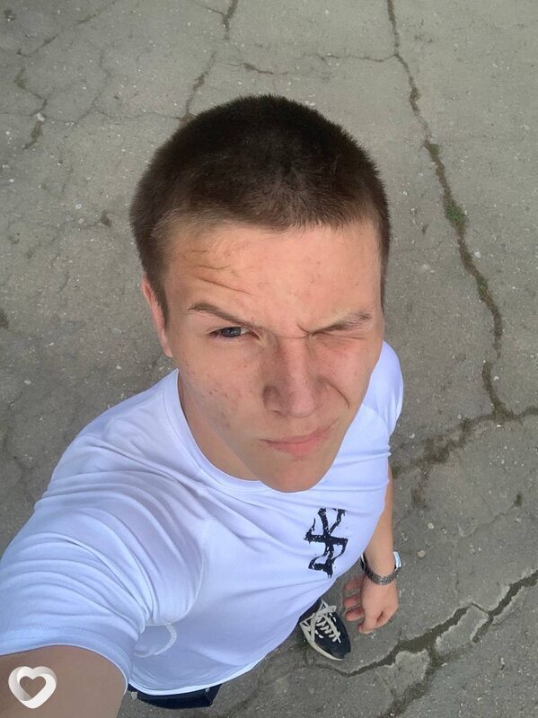 Михаил, 18, Ростове-на-Дону — анкета №2881405