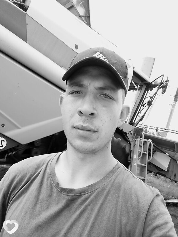 Максим, 23, Пензе — анкета №2881266