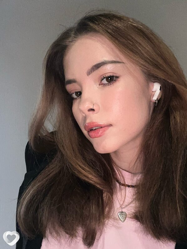 Дарина, 18, Екатеринбурге — анкета №2881556