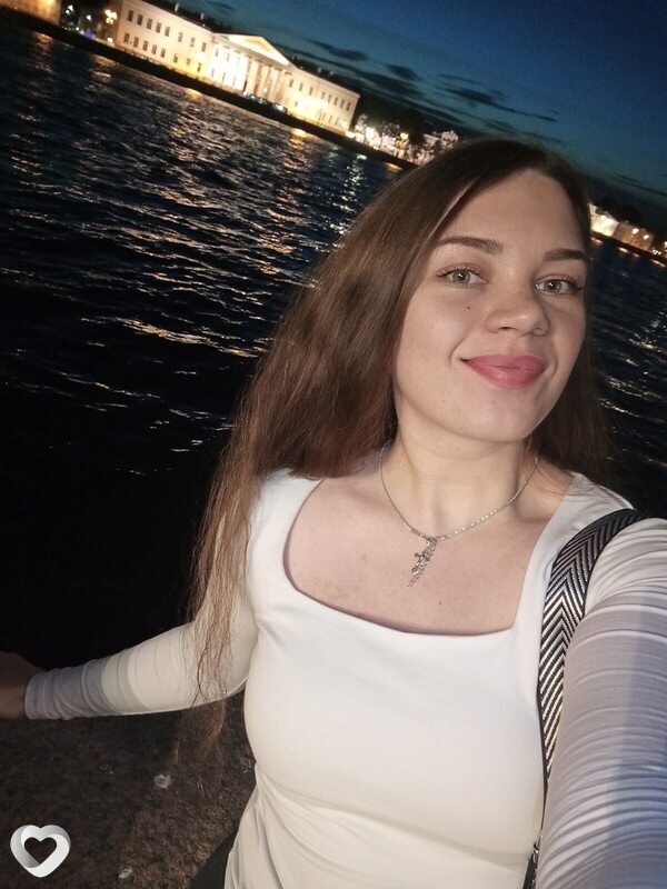 Анна, 33, Бердске — анкета №2881912