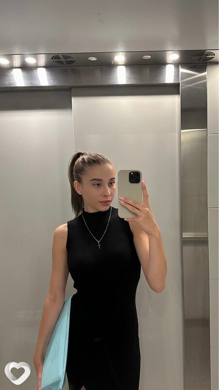 Екатерина, 21, Симферополе — анкета №2882179