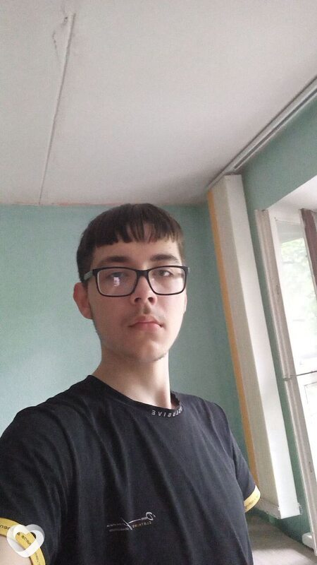 Илья, 19, Минске — анкета №2882298