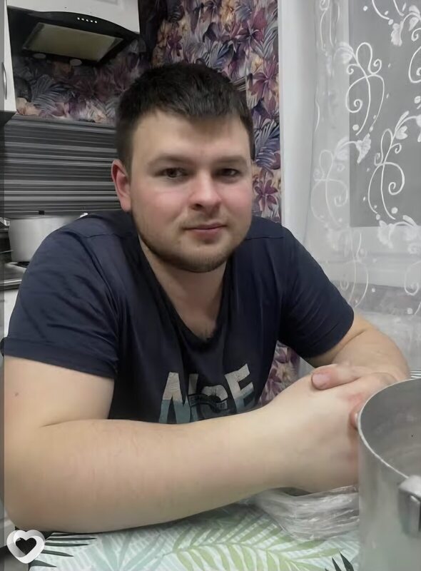 Alex, 41, Солигорске — анкета №2882209