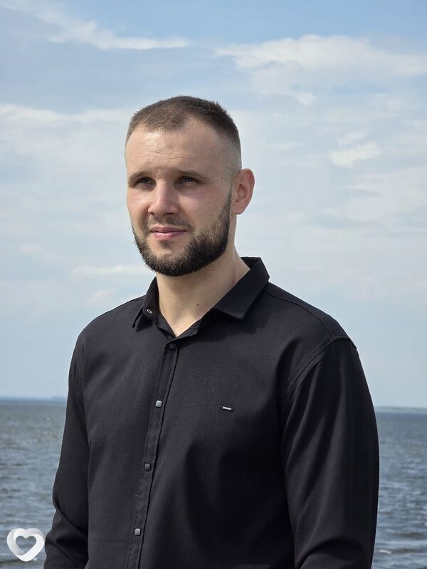 Илья, 29, Новомосковске — анкета №2882378