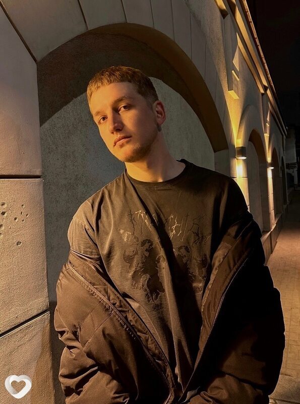 Ион, 25, Москве — анкета №2882672