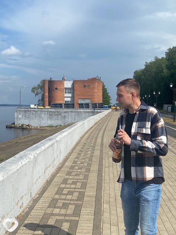 Дима, 28, Северодвинске — анкета №2883219