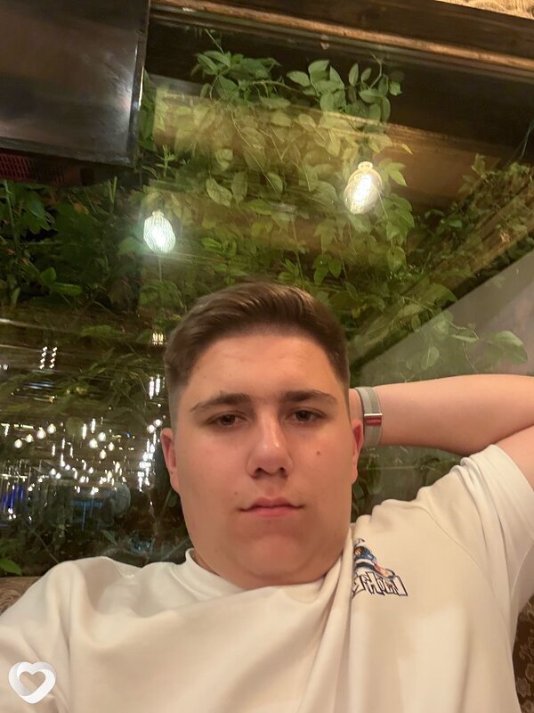 Михаил, 18, Санкт-Петербурге — анкета №2883561