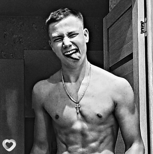 Серёга, 22, Тулуне — анкета №2882896