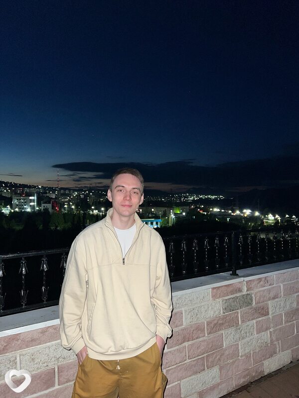 Кирилл, 22, Челябинске — анкета №2883752
