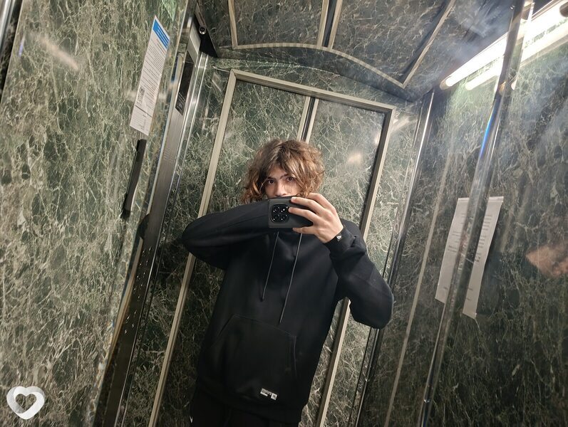 Максим, 19, Москве — анкета №2884154