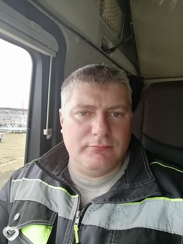 Михаил, 40, Нижнекамске — анкета №2884115