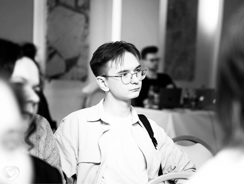 Максим, 26, Петрозаводске — анкета №2885010