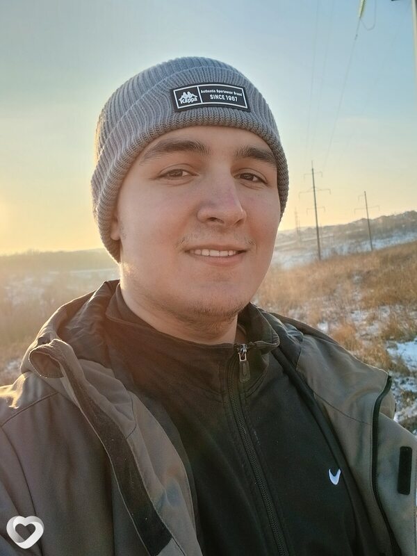 Владимир, 19, Курске — анкета №2884175