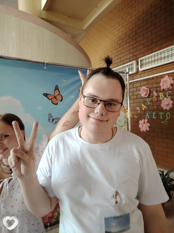 Александр, 19, Минске — анкета №2884179