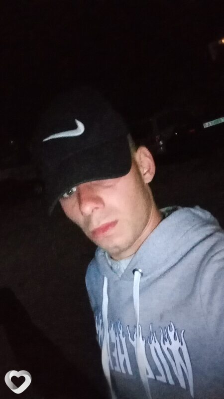 Юрий, 22, Могилев — анкета №2884396