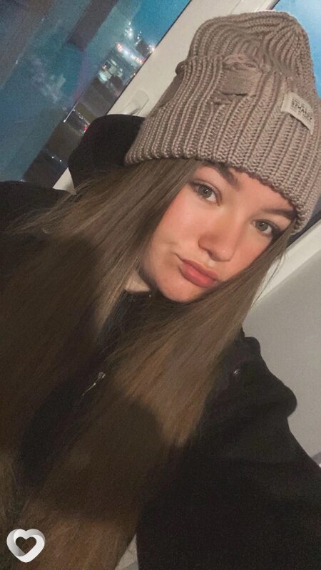 Анна, 23, Кемерове — анкета №2884483