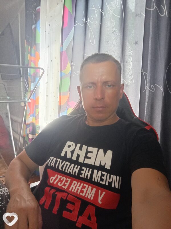 Александр, 40, Ужуре — анкета №2884529