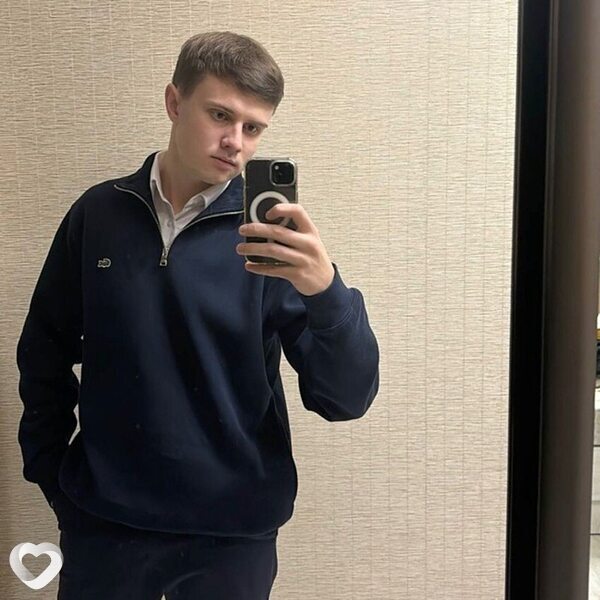 Артем, 19, Балашихе — анкета №2885179