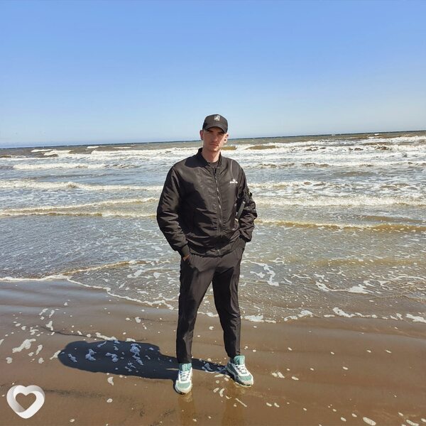 Александр, 28, Поронайске — анкета №2885032