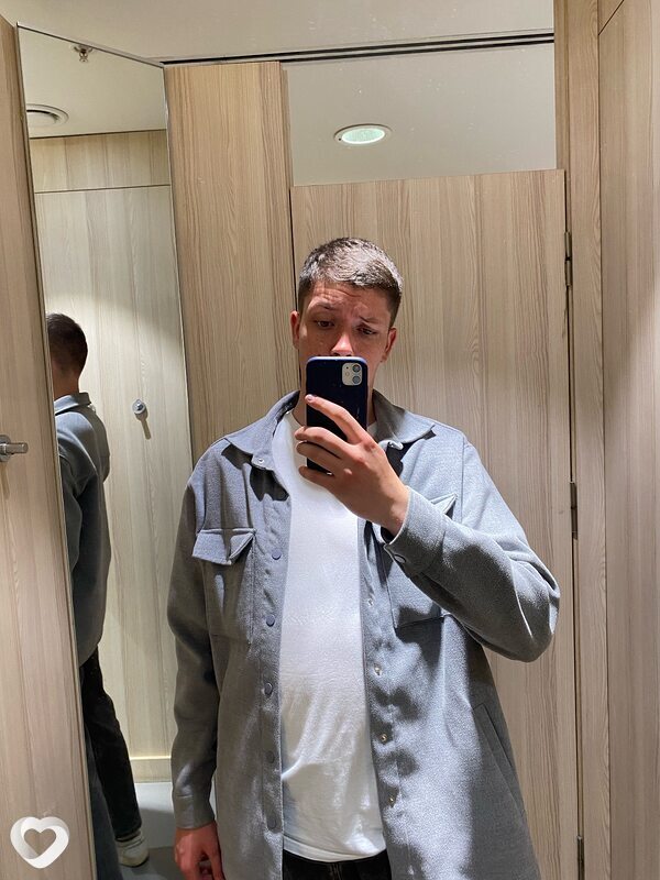 Даня, 23, Москве — анкета №2885185