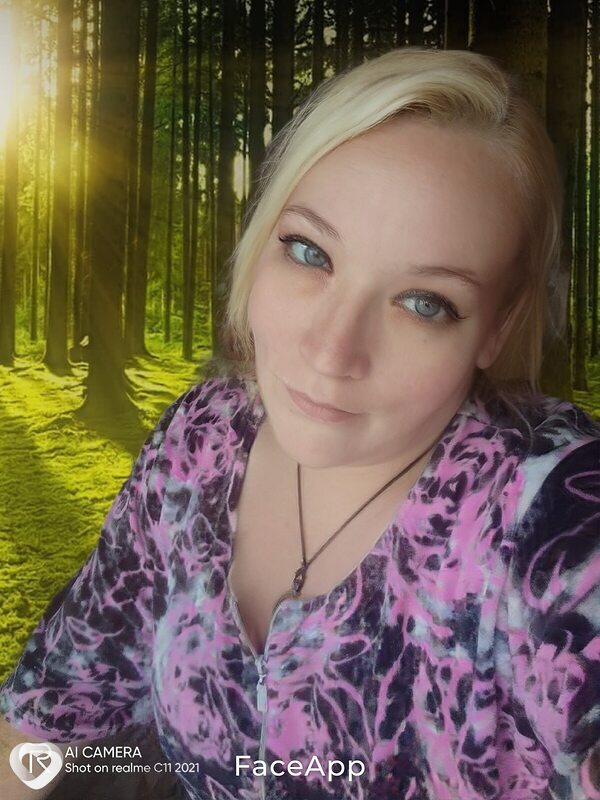Алена, 36, Кузнецке — анкета №2885124