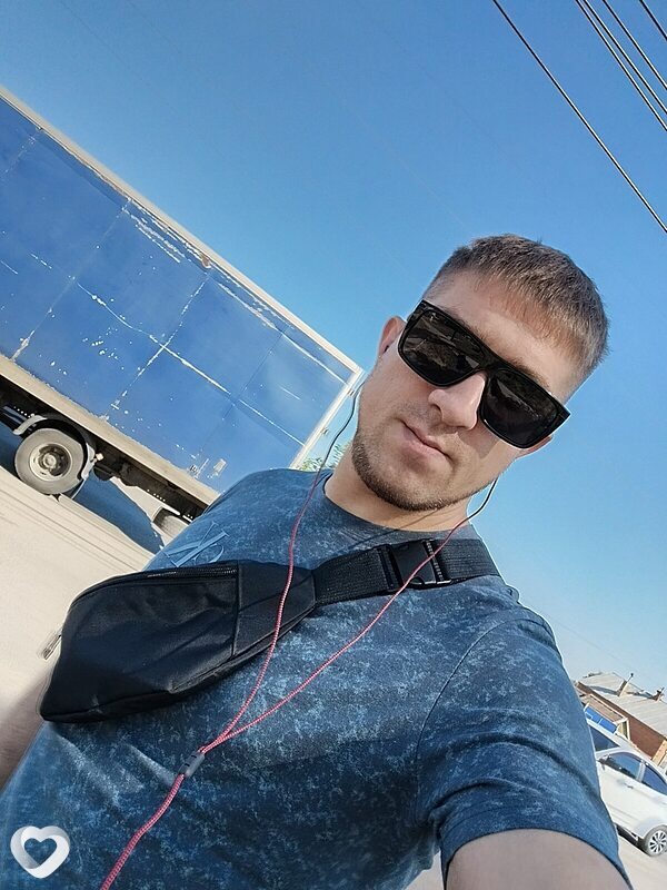 Сережа, 31, Саратове — анкета №2885436