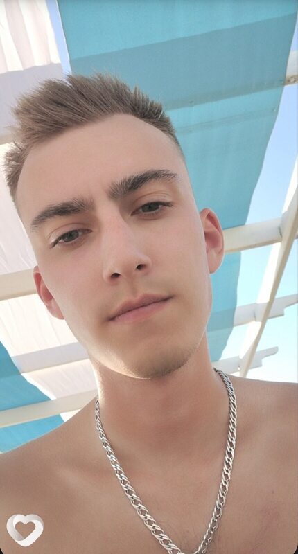 Александр, 21, Благовещенске — анкета №2886181