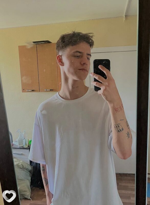 Egór, 21, Екатеринбурге — анкета №2886185