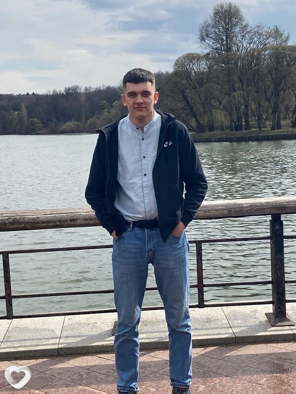 Макс, 26, Уссурийске — анкета №2886446