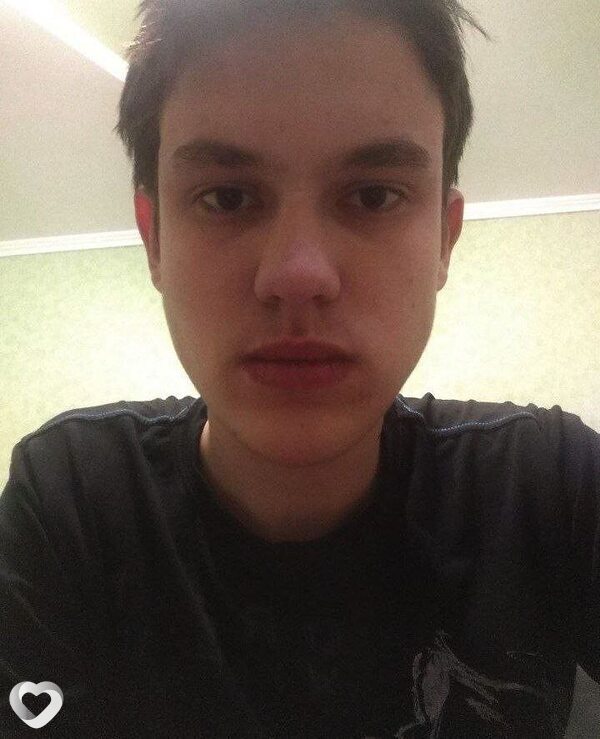 Максим, 19, Санкт-Петербурге — анкета №2886593