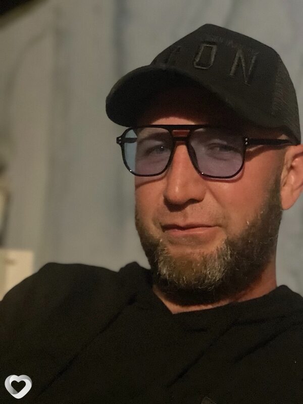 Vlad, 38, Екатеринбурге — анкета №2887126