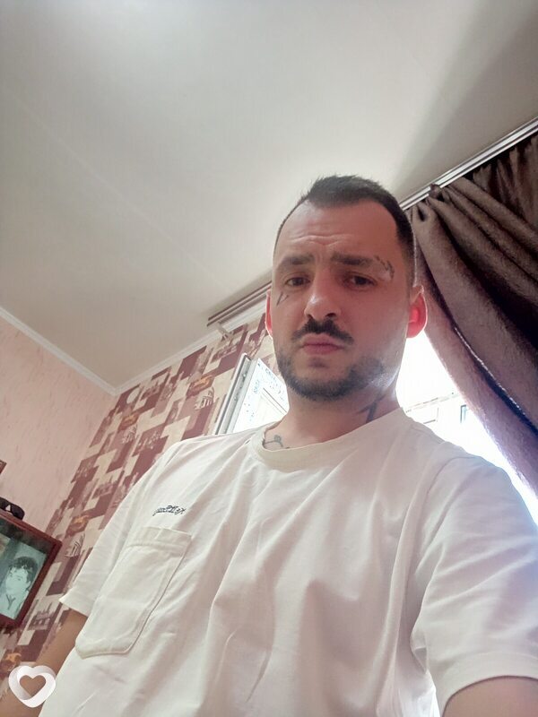 Ваня Карамазов, 30, Лабинске — анкета №2887035