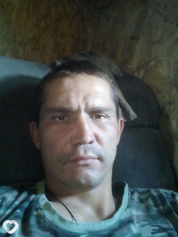 Юрий, 34, Омске — анкета №2887322
