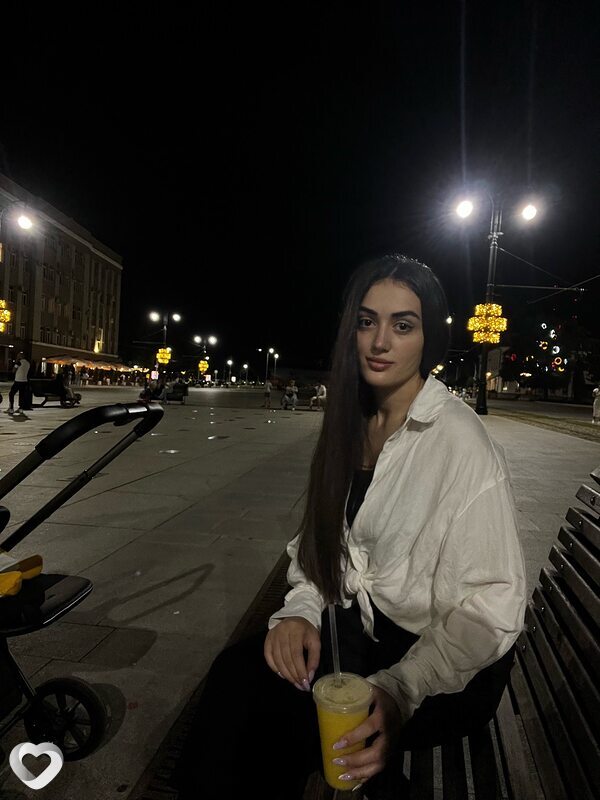 Виктория, 21, Москве — анкета №2887234