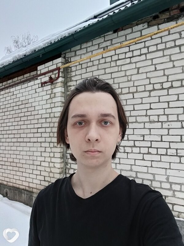 Артём, 19, Тамбове — анкета №2887577