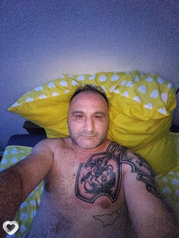 Goga, Голенёв