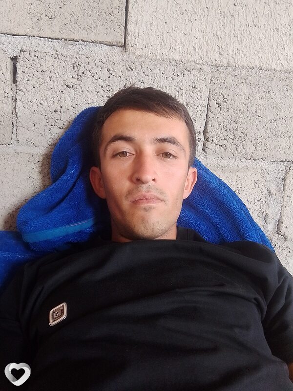 Амир, 26, Душанбе — анкета №2888078