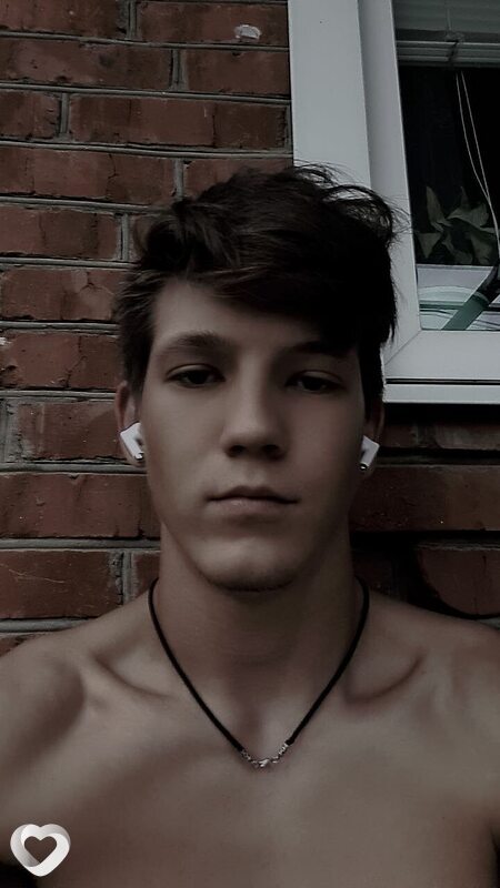 Денис, 23, Краснодаре — анкета №2887923